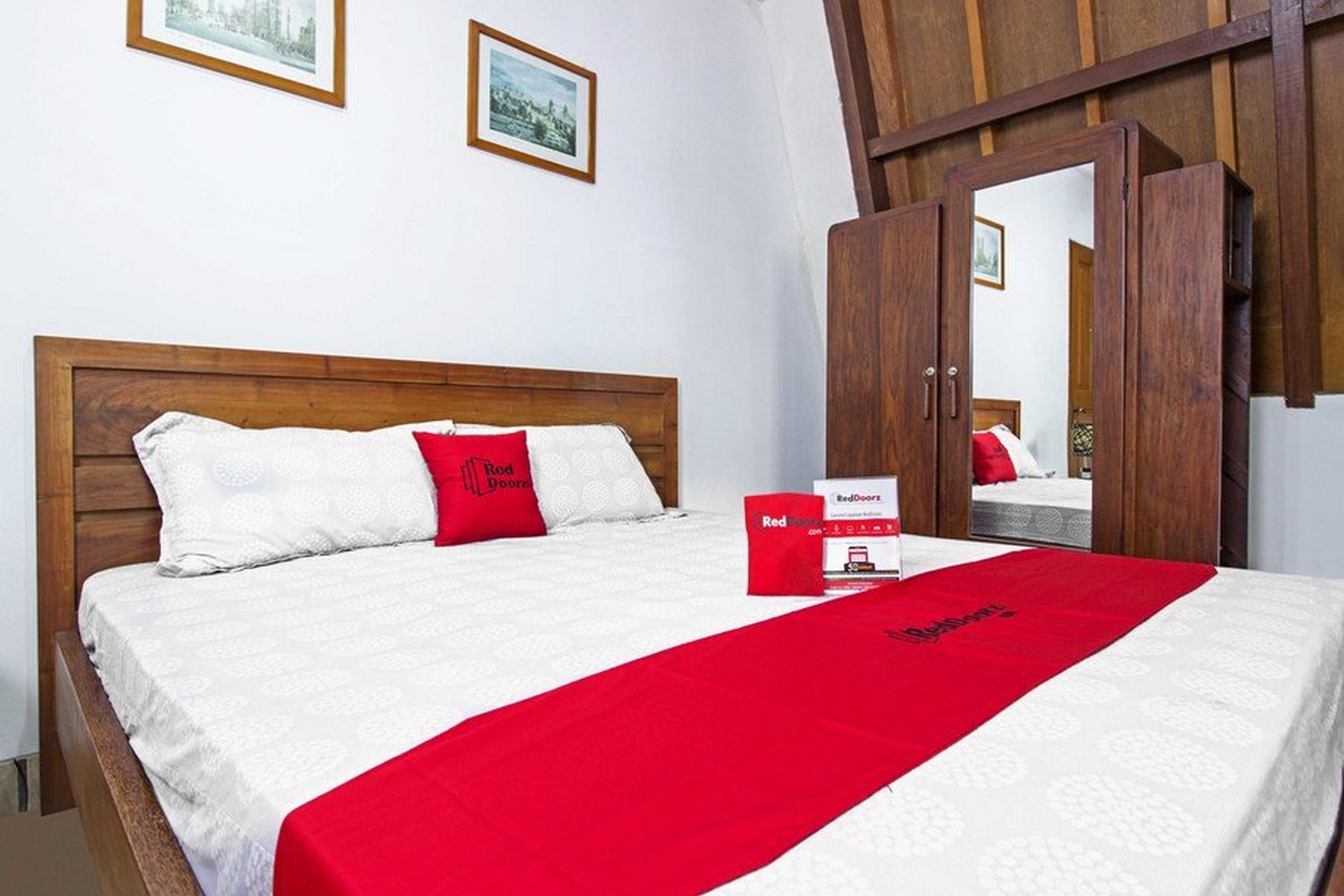 Reddoorz Plus Near Parahyangan University Bandung Eksteriør bilde